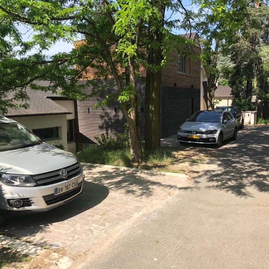 Denis & Virginie - Chateau A Pied - Parking Gratuit แวร์ซาย ภายนอก รูปภาพ